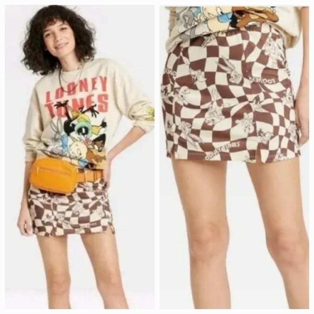 Looney Tunes Graphic Checkered Mini Skirt Size L